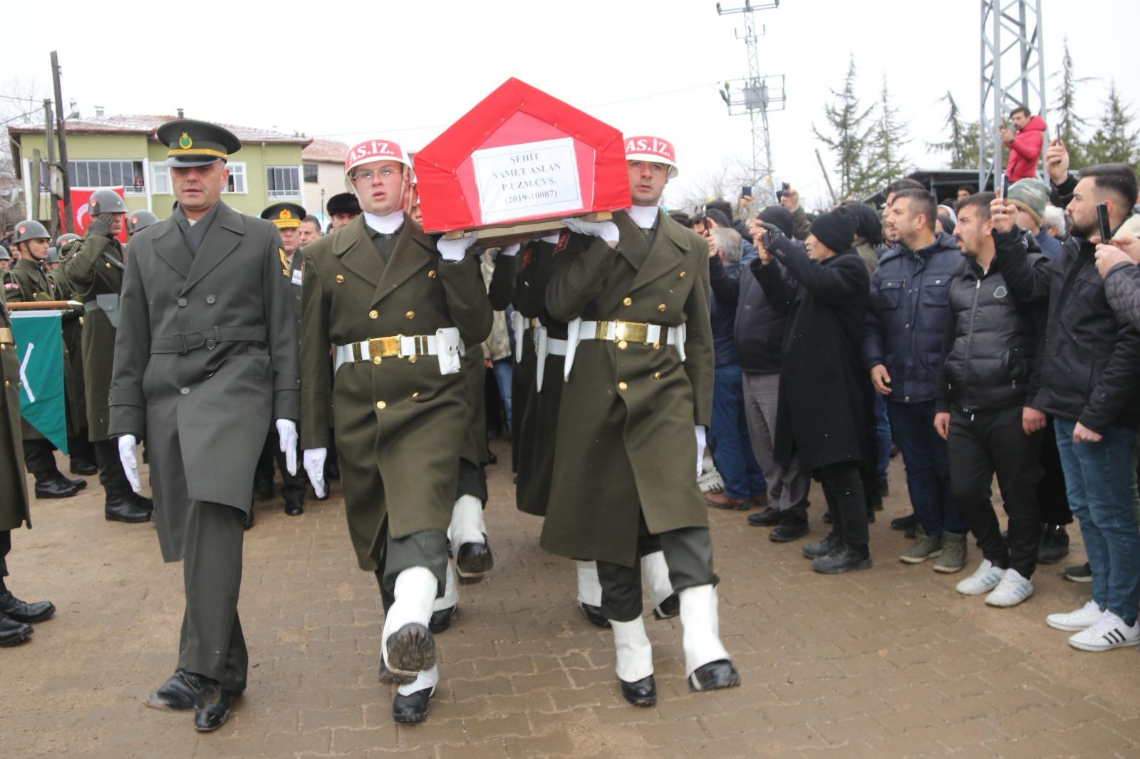 Ehit Piyade Uzman Avu Samet Aslan Son Yolculu Una U Urland